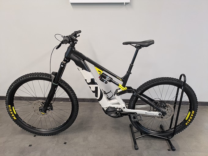HUSQVARNA HC1